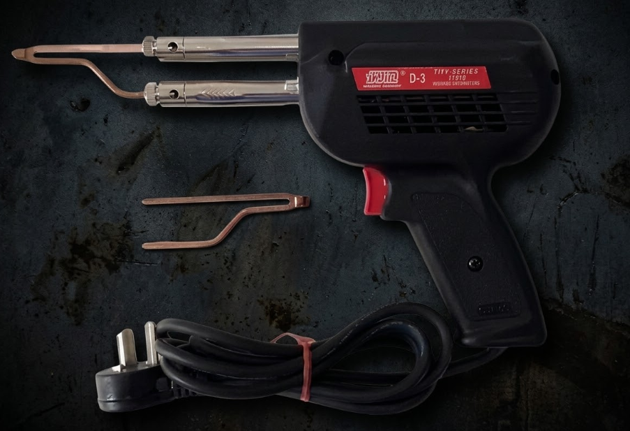 Kit Pistola Soldadora de Plástico con Grapas — reparación profesional